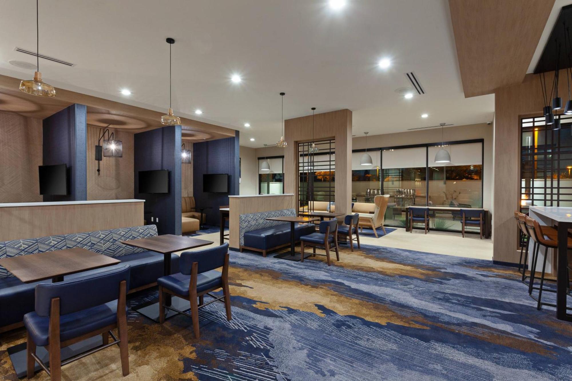 Towneplace Suites By Marriott San Diego Central Eksteriør bilde